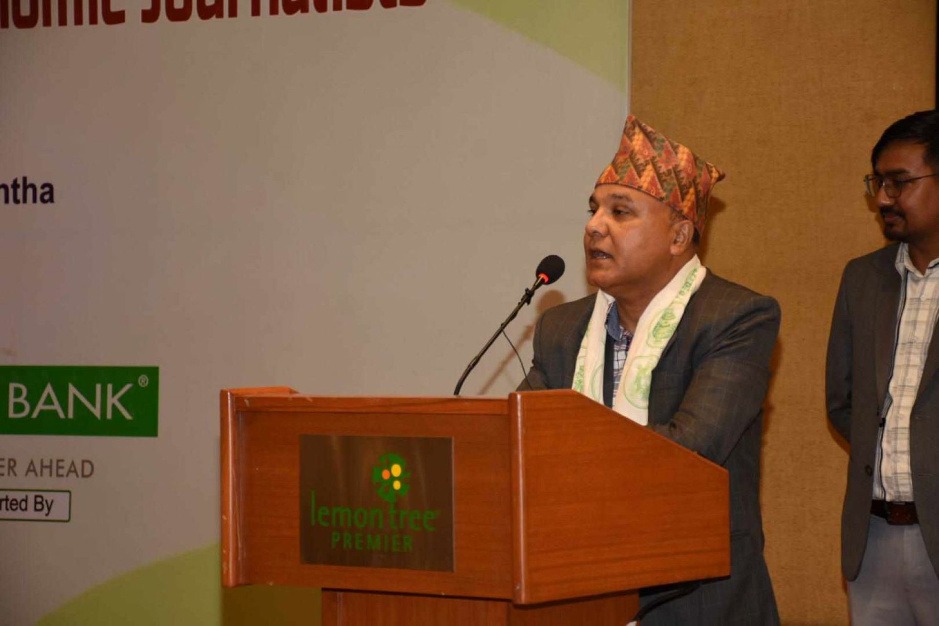 वित्तीय क्षेत्रमा आर्थिक पत्रकारको भूमिका महत्त्वपूर्ण छ: डेपुटी गभर्नर मिश्र